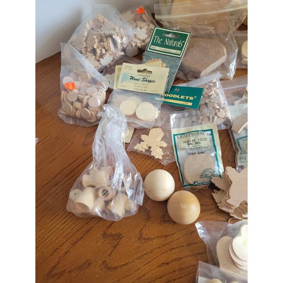 Lot of Wooden Jigsaw Puzzles, Shapes, Embellishments, Cut-Outs Craft Pieces - Picture 11 of 16